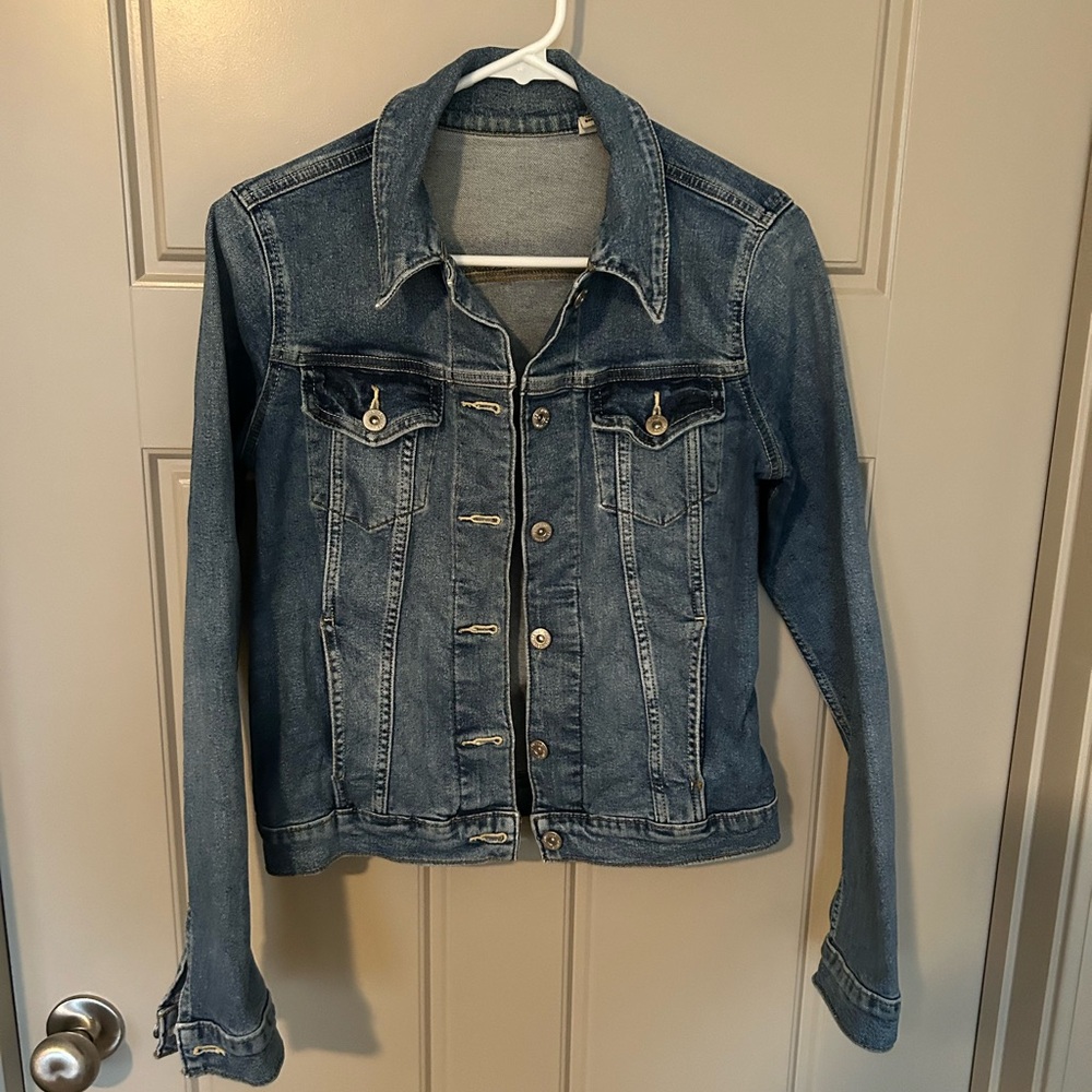 Denizen from Levi's Blue Jean Jacket